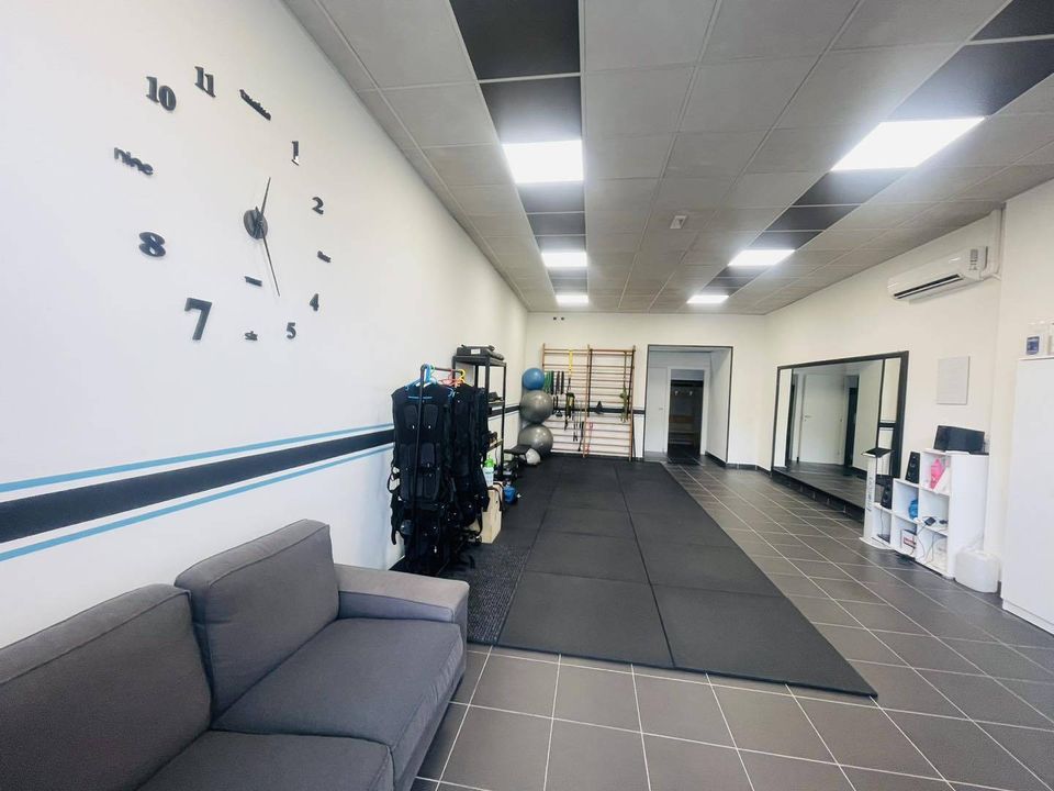 L'establiment comercial a Frosinone, Frosinone - foto 2