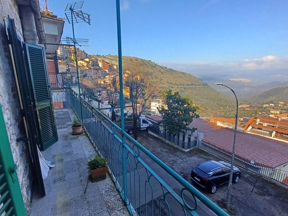 Erhvervsejendom i Sonnino, Latina - foto 2