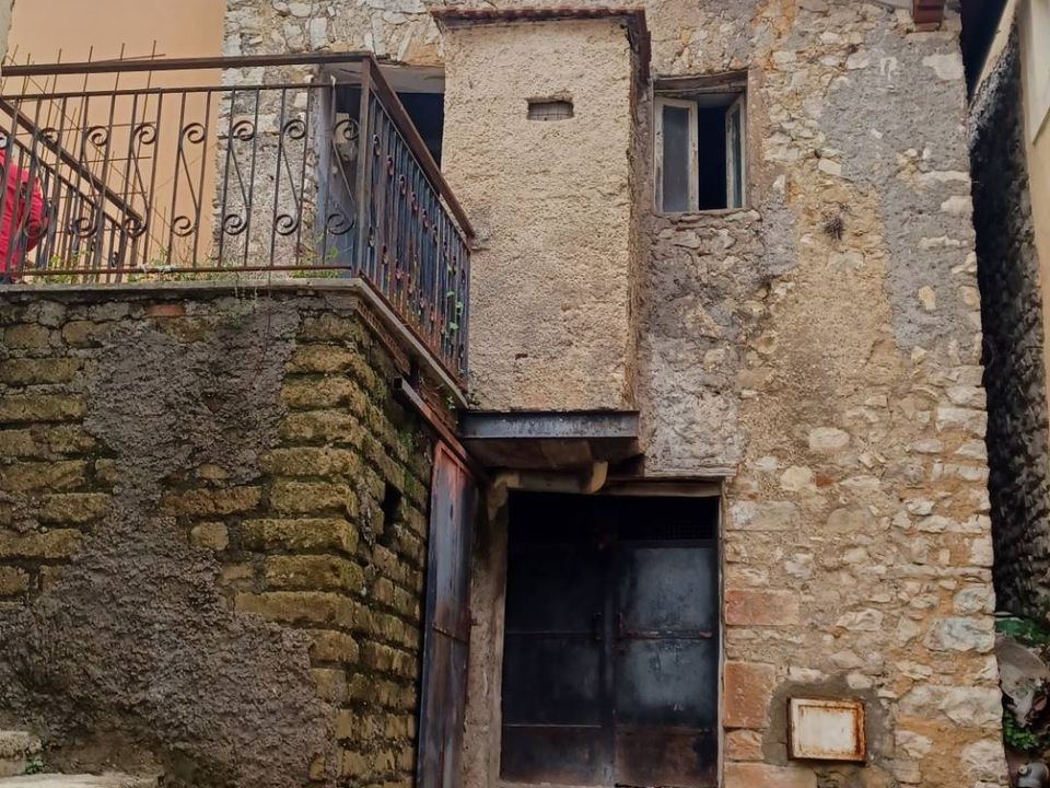 Erhvervsejendom i Maenza, Latina - foto 3