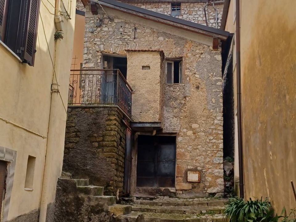 Erhvervsejendom i Maenza, Latina - foto 4