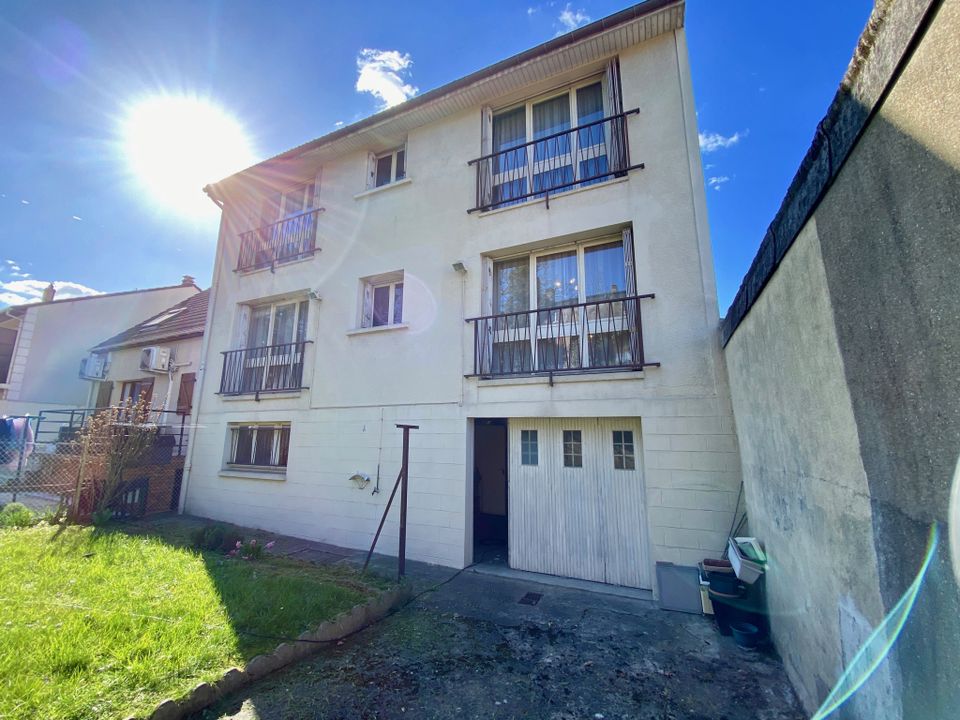 Villa i Blanc-Mesnil, Seine-Saint-Denis - foto 1