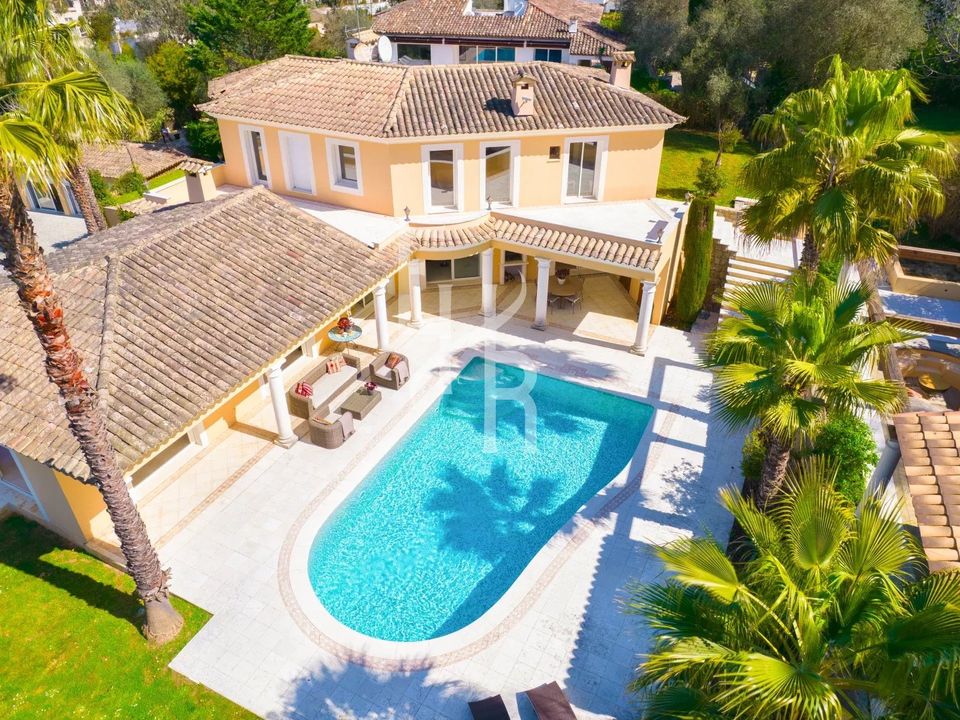 Villa i Mougins, Alpes-Maritimes - foto 1