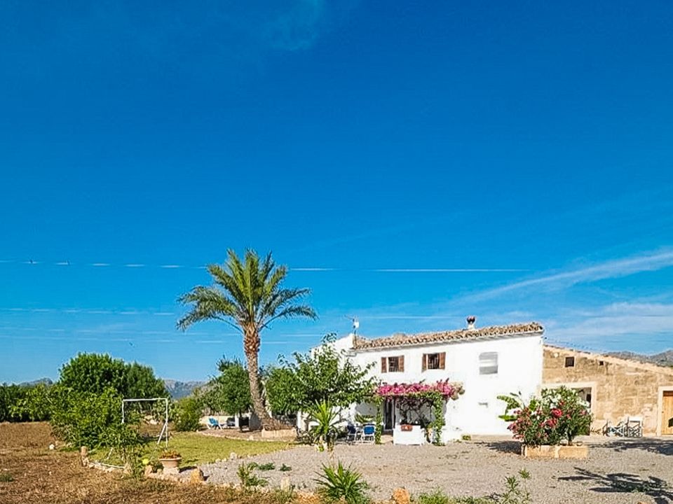 Landejendom i Port De Pollenca, Mallorca - foto 2