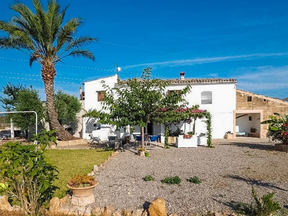 Landejendom i Port De Pollenca, Mallorca - foto 4