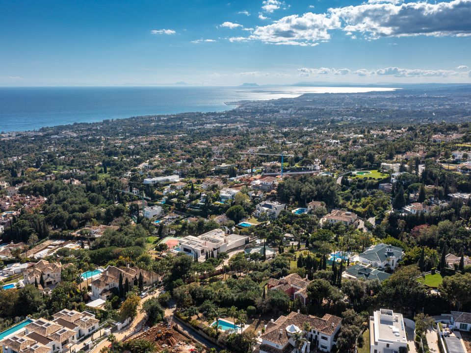 Helårsgrund i Marbella, Malaga - foto 1