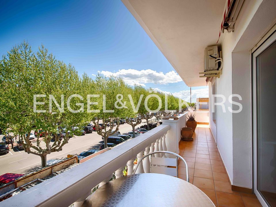 Lejlighed i Empuriabrava, Gerona - foto 3