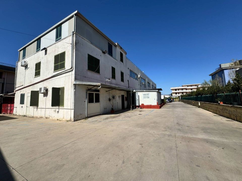 Erhvervsejendom i Salerno, Salerno - foto 2