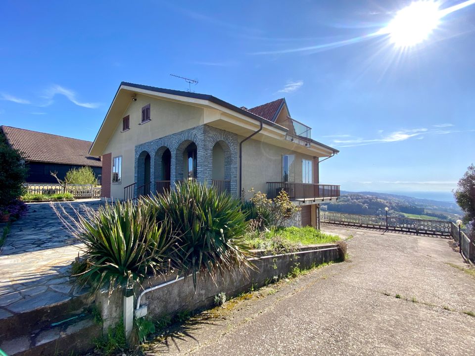 Villa i Serravalle Langhe, Cuneo - foto 2