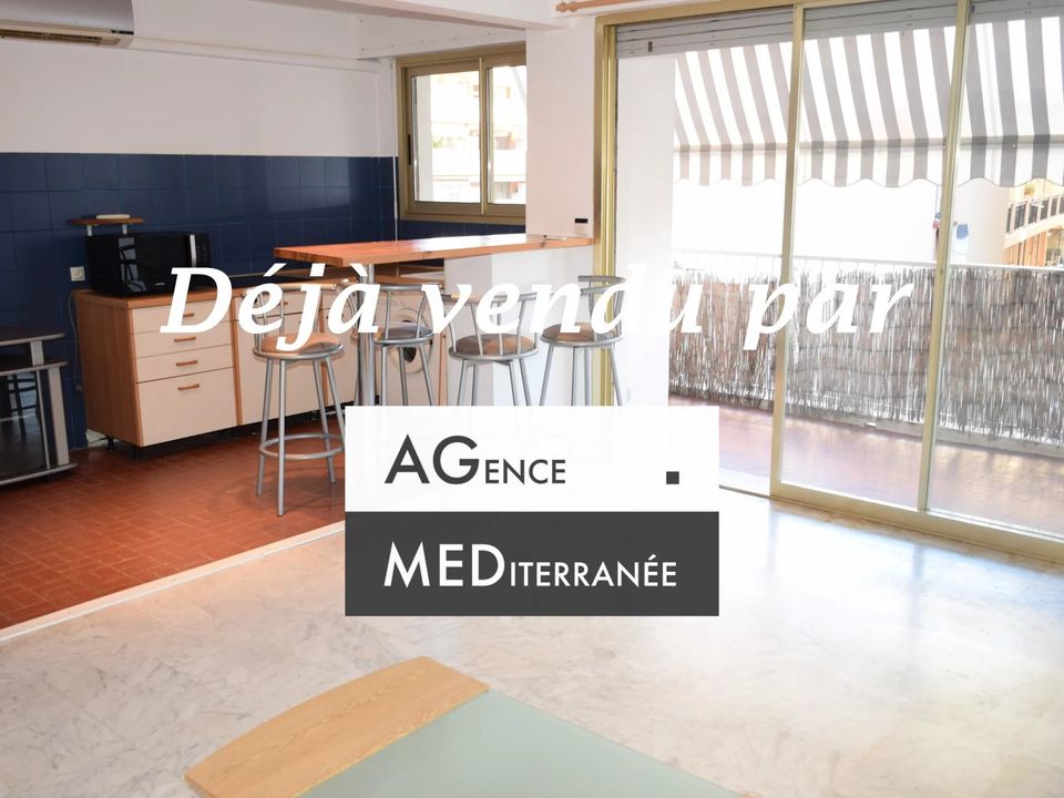Lejlighed i Juan-les-Pins, Alpes-Maritimes - foto 1