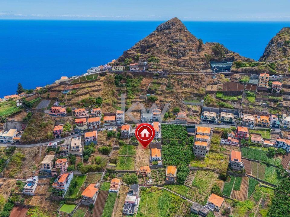 Helårsgrund i Camara de Lobos, Madeira - foto 1