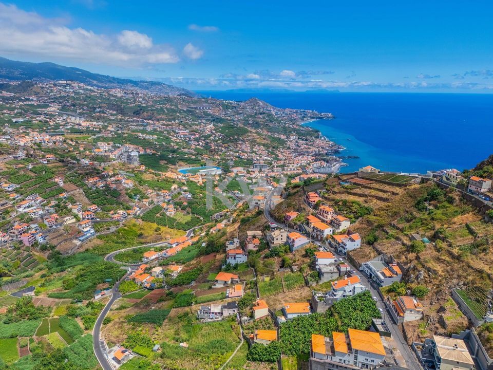 Helårsgrund i Camara de Lobos, Madeira - foto 5