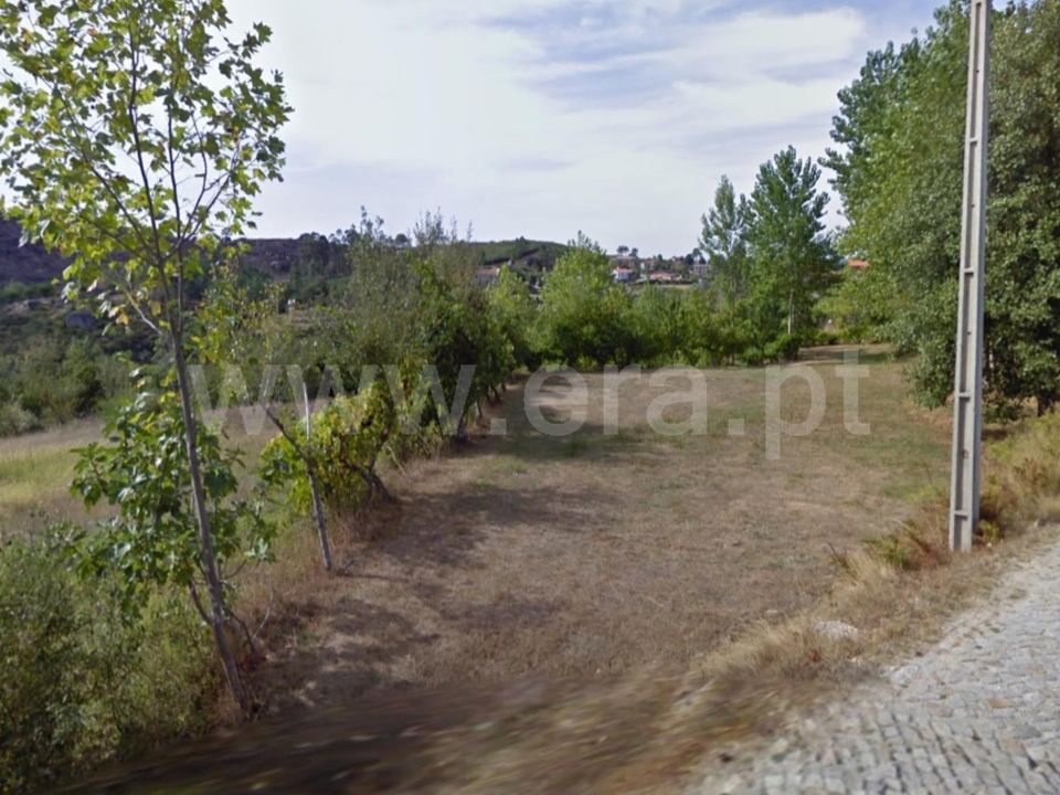 Helårsgrund i Marco de Canaveses, Porto - foto 1