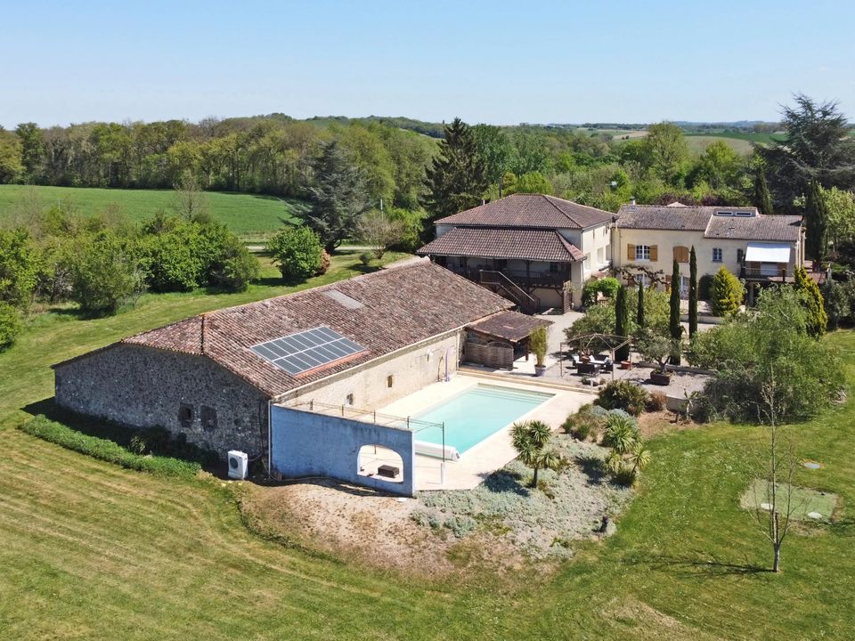 Villa in Montastruc, Lot-et-Garonne - foto 1