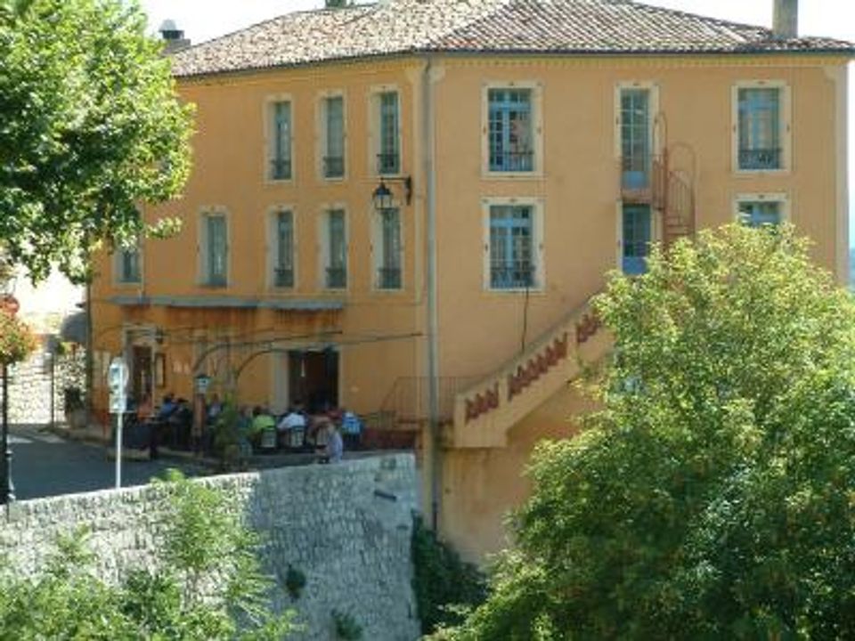 Erhvervsejendom i Moustiers-Sainte-Marie, Alpes-de-Haute-Provence - foto 1