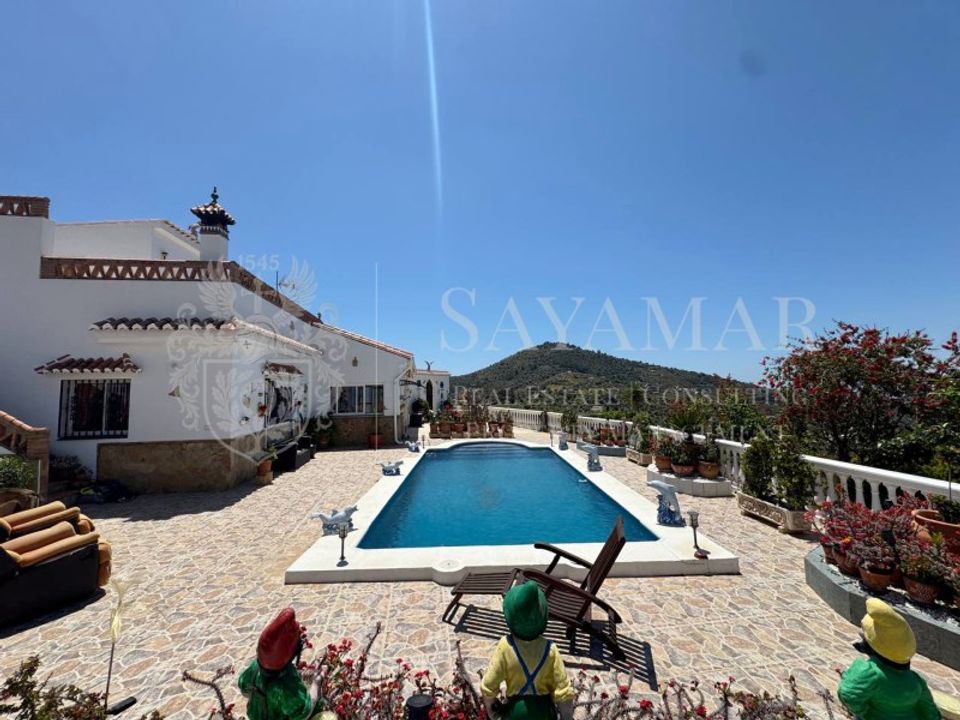 Villa i Sayalonga, Malaga - foto 1