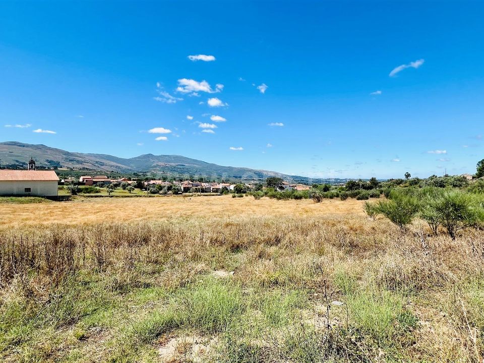 Erhvervsejendom i Celorico da Beira, Guarda - foto 1