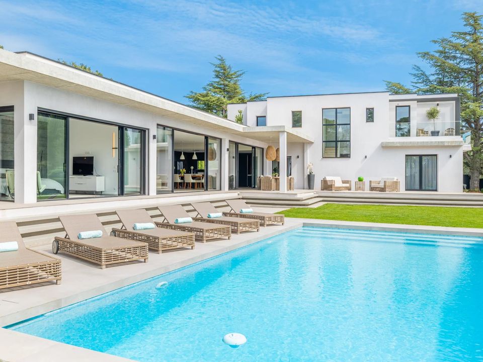 Villa i Valbonne, Alpes-Maritimes - foto 1