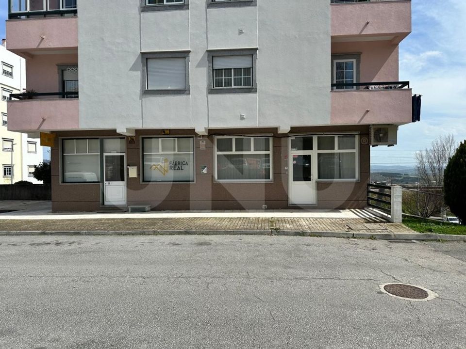 Erhvervsejendom i Covilha, Castelo Branco - foto 2