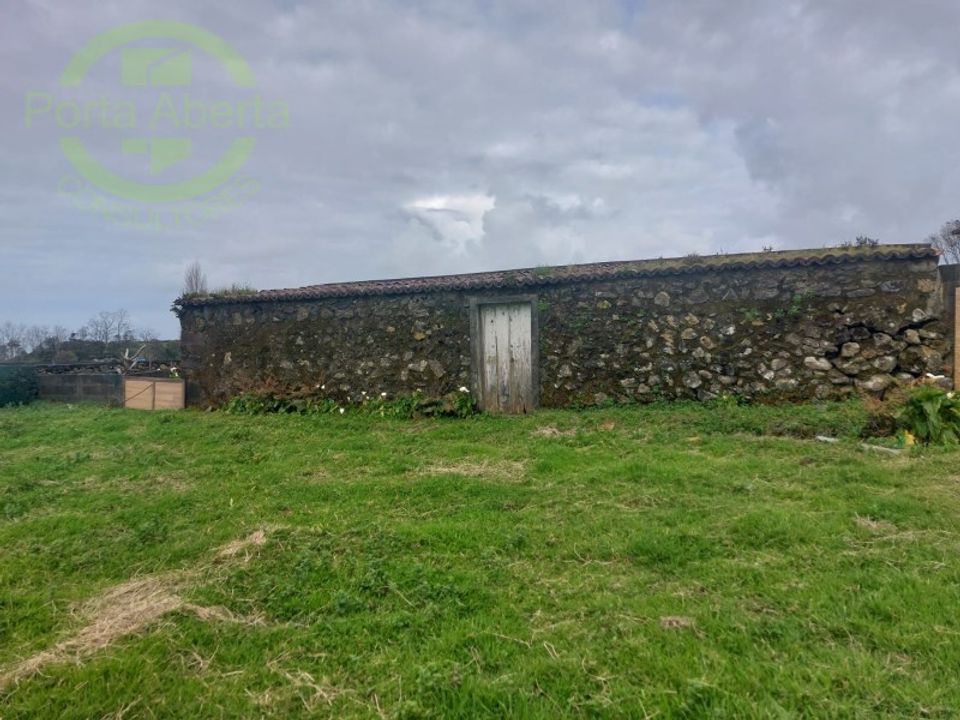 Helårsgrund i Biscoitos, Terceira - foto 1