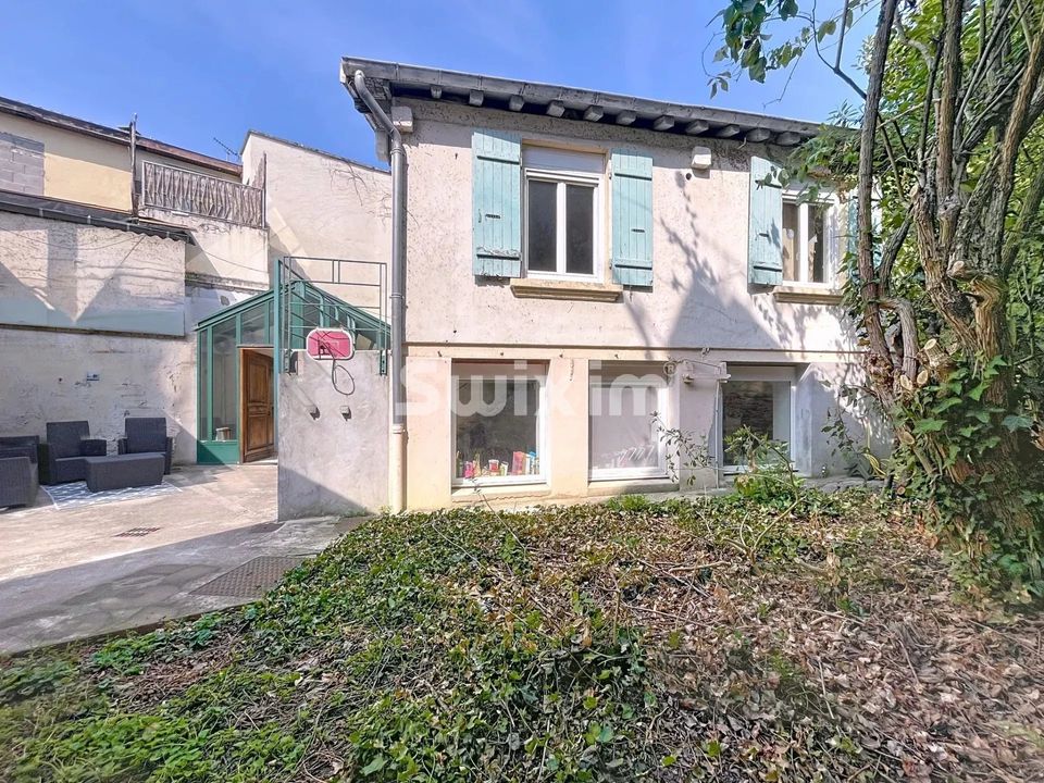 Villa Lyonssa, Rhone - kuva 1