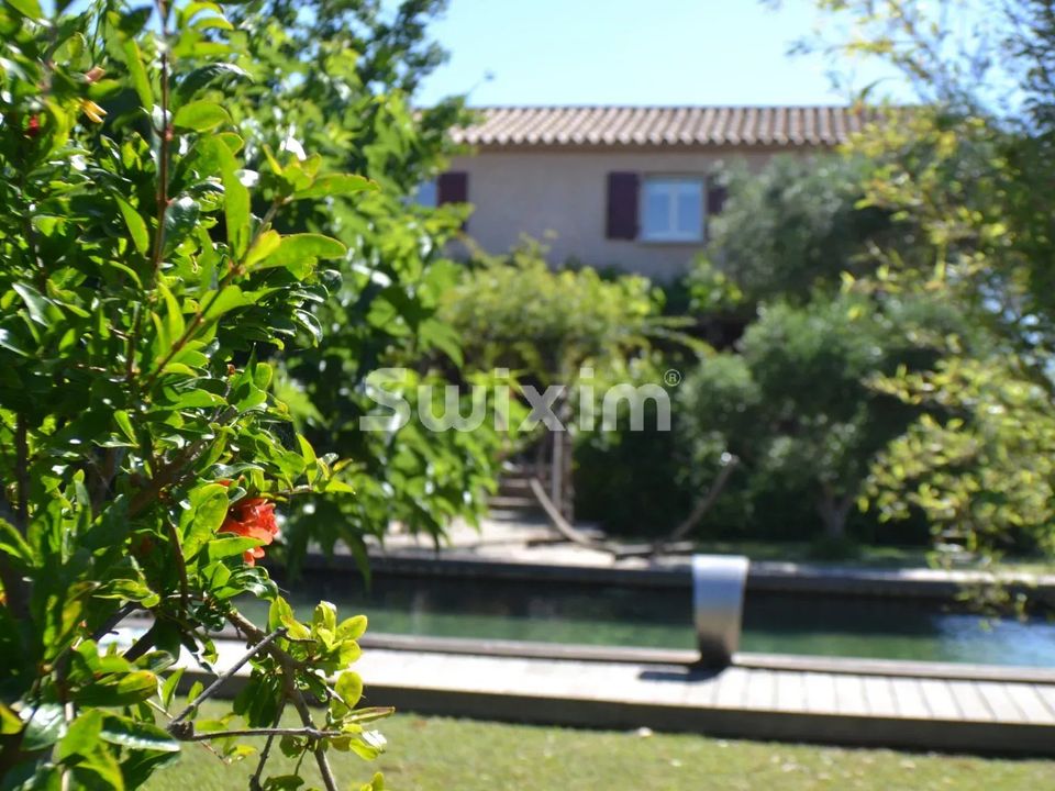 Villa i Saint-Laurent-d'Aigouze, Gard - foto 1