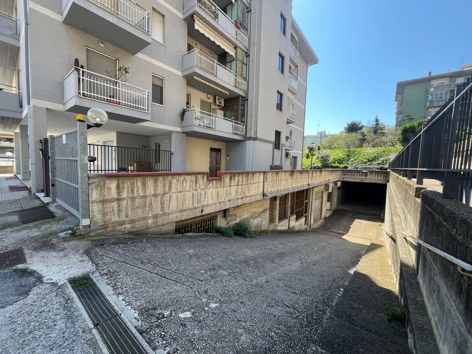 Erhvervsejendom i Vasto, Chieti - foto 3