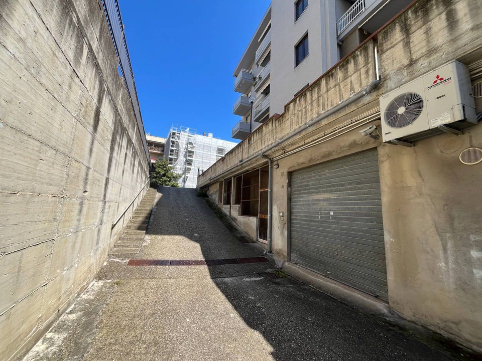 Erhvervsejendom i Vasto, Chieti - foto 5