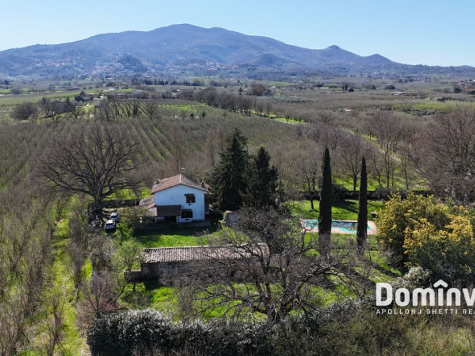 Landejendom i Soriano nel Cimino, Viterbo - foto 1