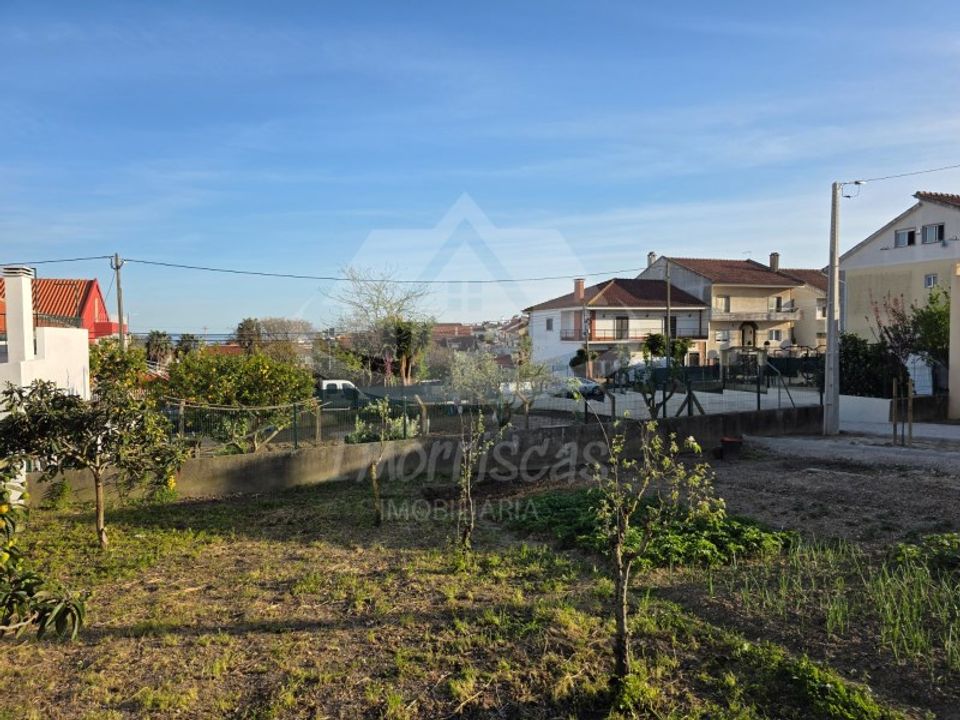 Helårsgrund i Santa Iria de Azoia, Lisbon - foto 1