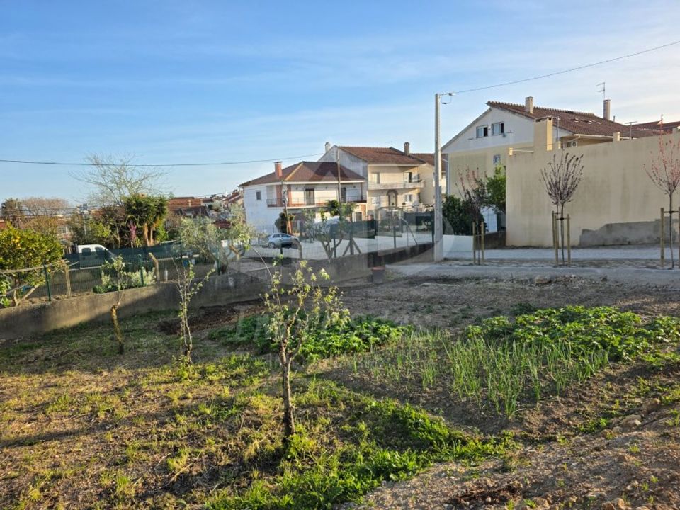 Helårsgrund i Santa Iria de Azoia, Lisbon - foto 2