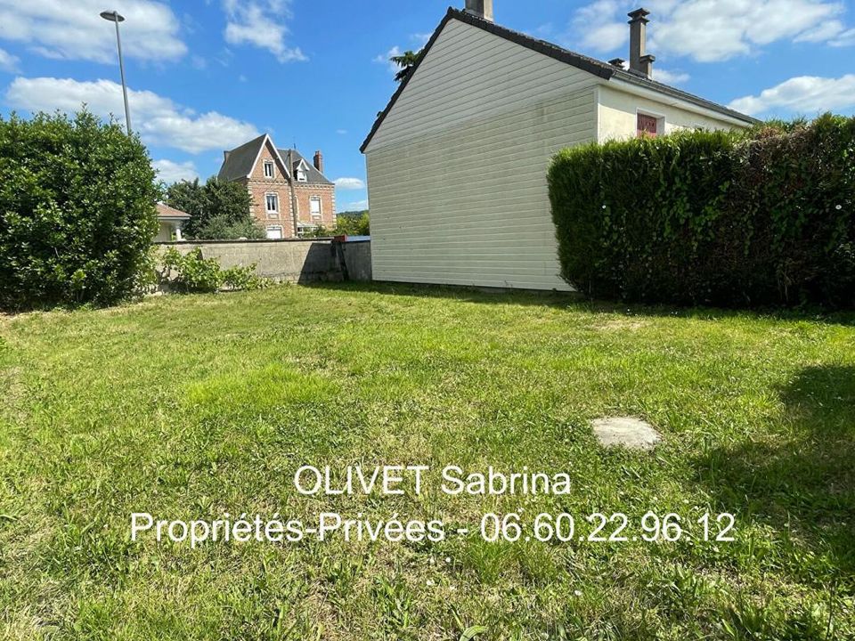 Helårsgrund i Saint-Étienne-du-Rouvray, Seine-Maritime - foto 1