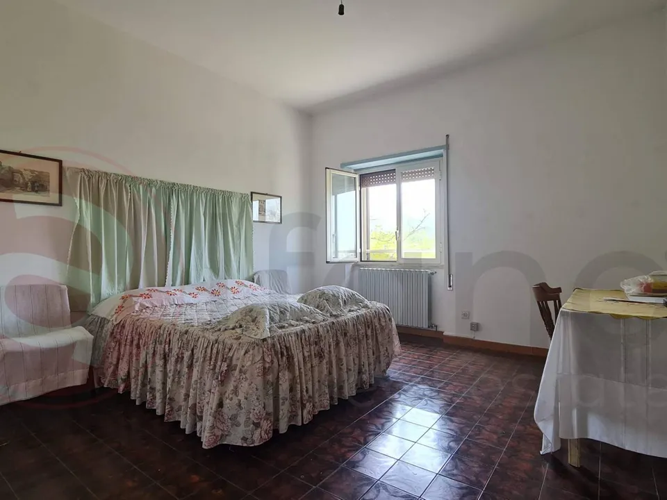 Landejendom i Esperia, Frosinone - foto 1