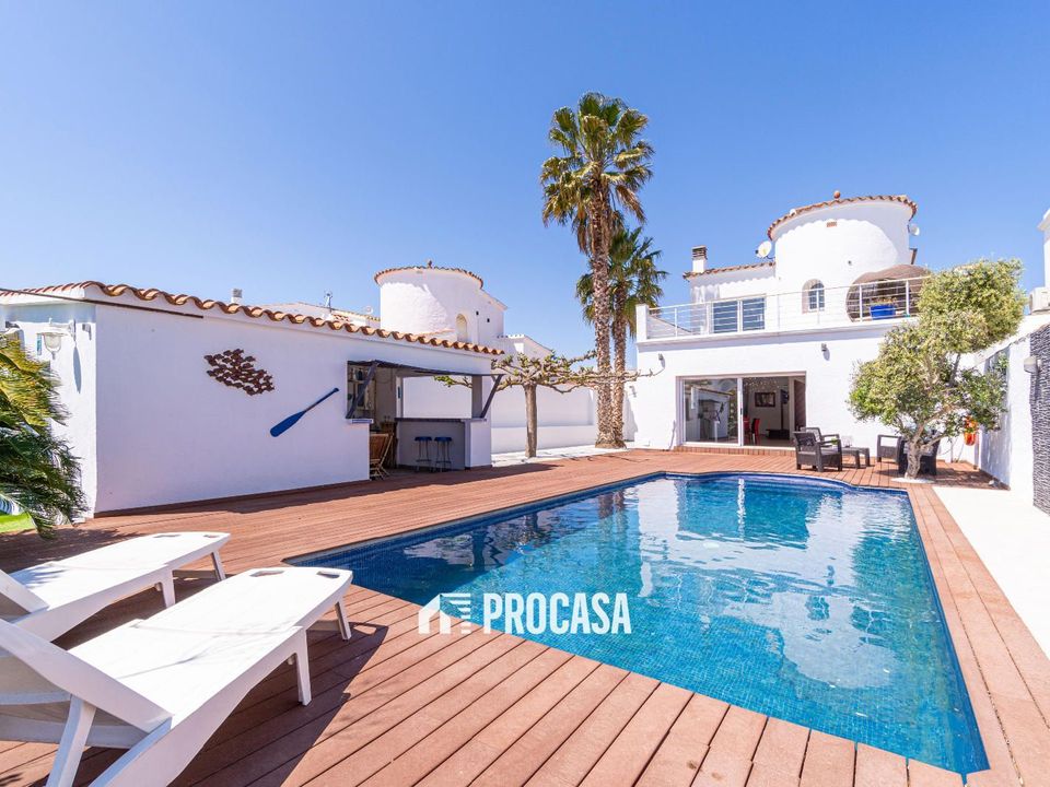 Villa i Empuriabrava, Gerona - foto 4