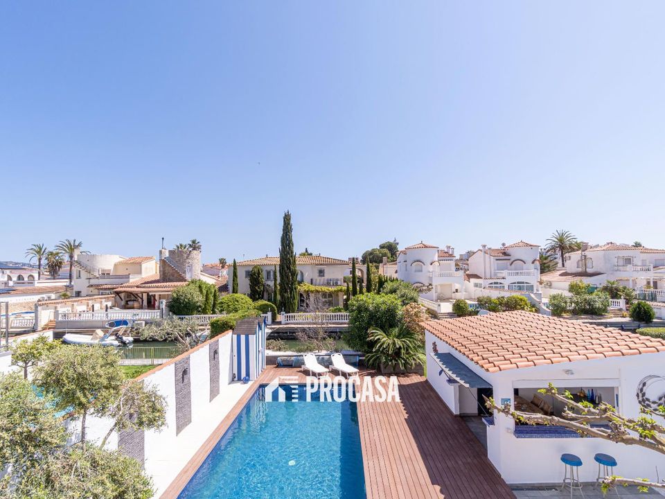Villa i Empuriabrava, Gerona - foto 3