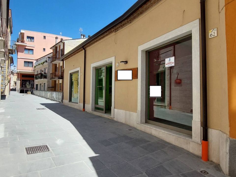 Erhvervsejendom i Ariano Irpino, Avellino - foto 2