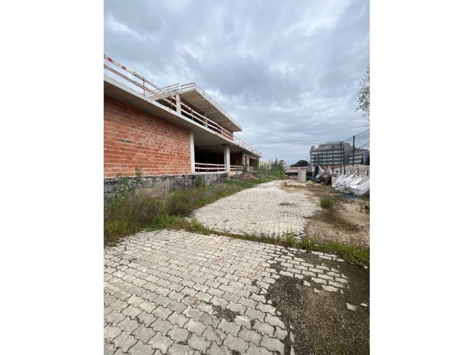 Erhvervsejendom i Sacavem, Lisbon - foto 2
