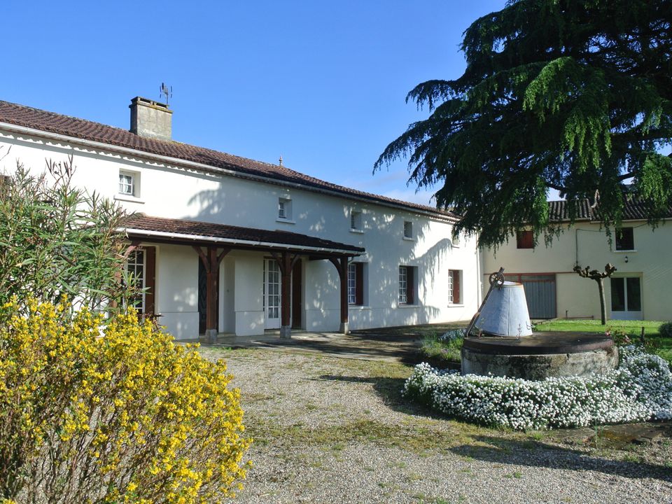 Villa i Mauvezin-Sur-Gupie, Lot-et-Garonne - foto 1