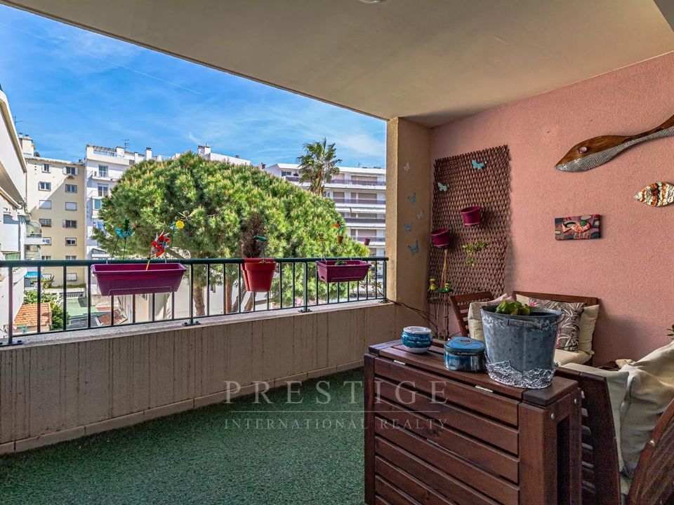 Lejlighed i Antibes, Alpes-Maritimes - foto 1