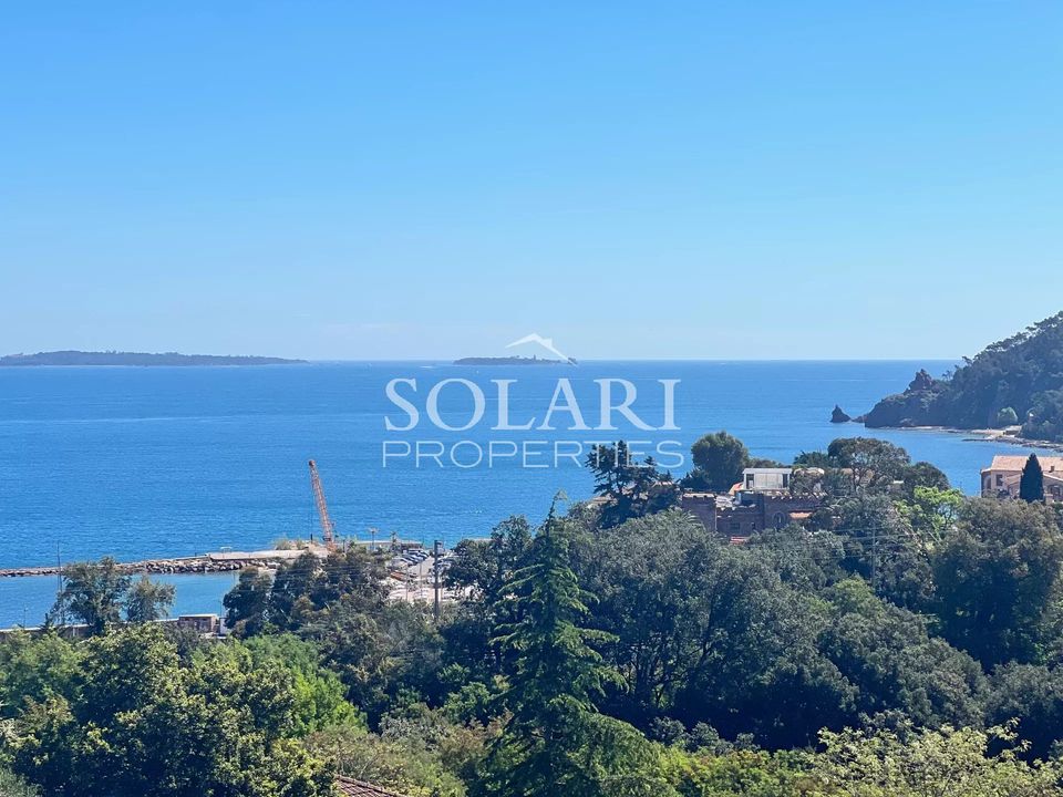 Villa i Theoule-sur-Mer, Alpes-Maritimes - foto 1