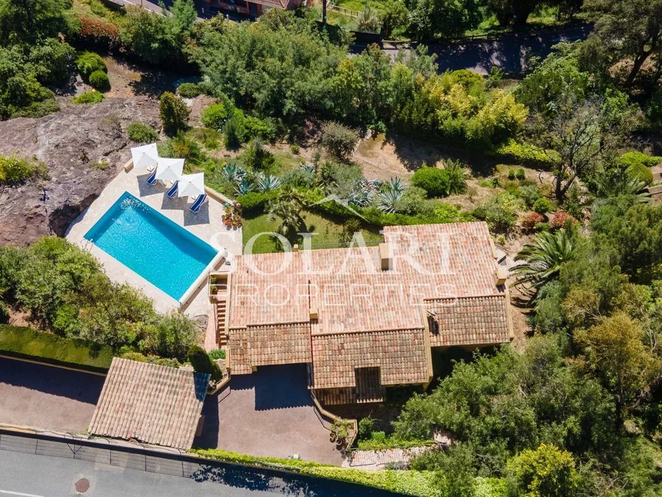 Villa i Theoule-sur-Mer, Alpes-Maritimes - foto 4