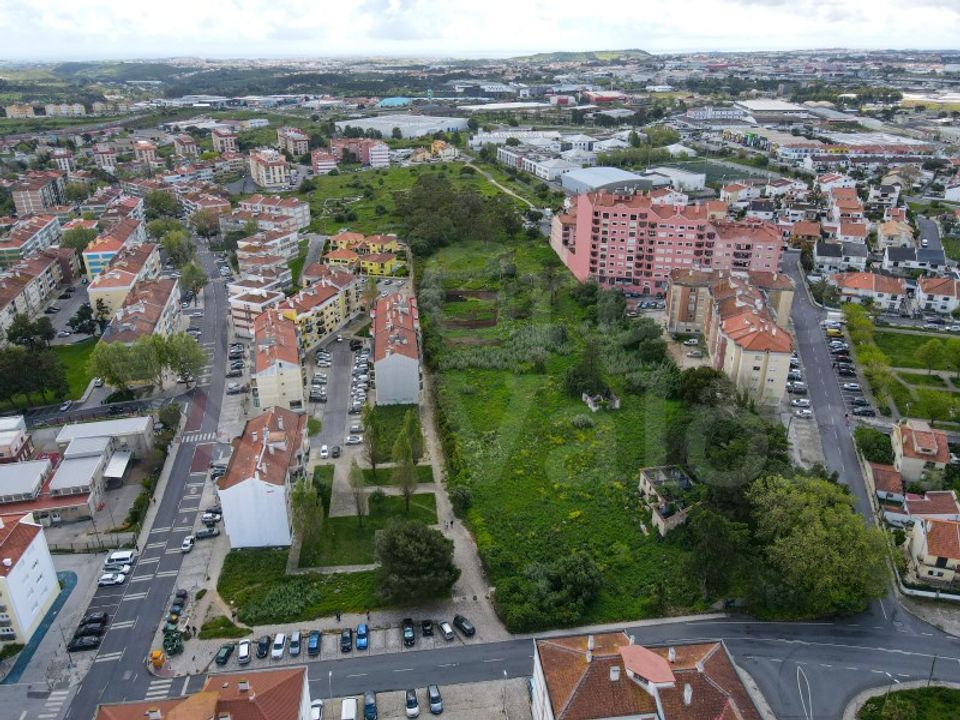 Erhvervsejendom i Rio de Mouro-Estacao, Lisbon - foto 2