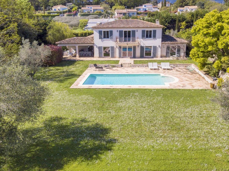 Villa i Valbonne, Alpes-Maritimes - foto 1