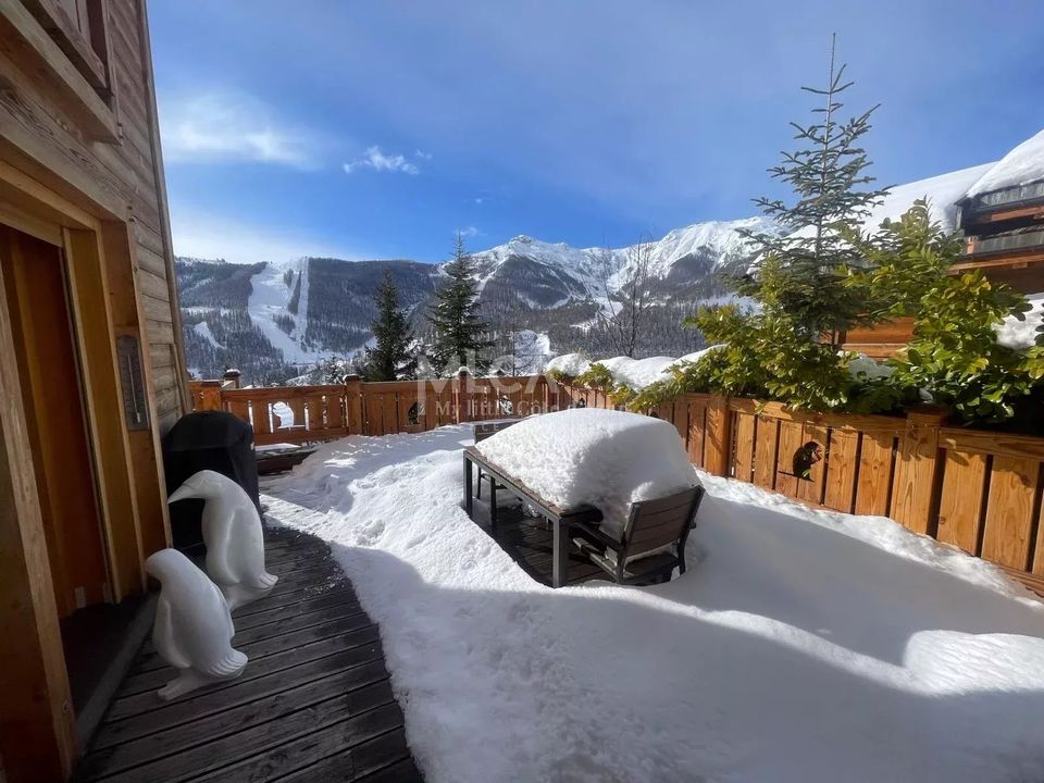 Træhytte i Saint-Étienne-de-Tinée, Alpes-Maritimes - foto 2