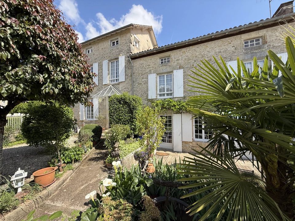 Villa a Civray, Vienne - foto 1