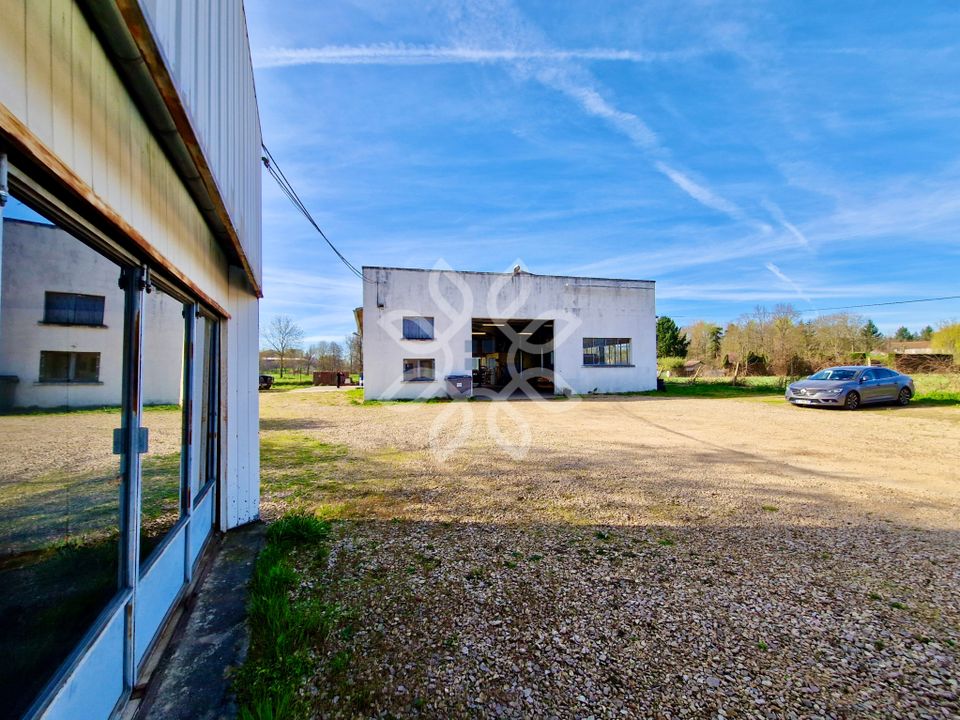 Erhvervsejendom i Salzuit, Haute-Loire - foto 1