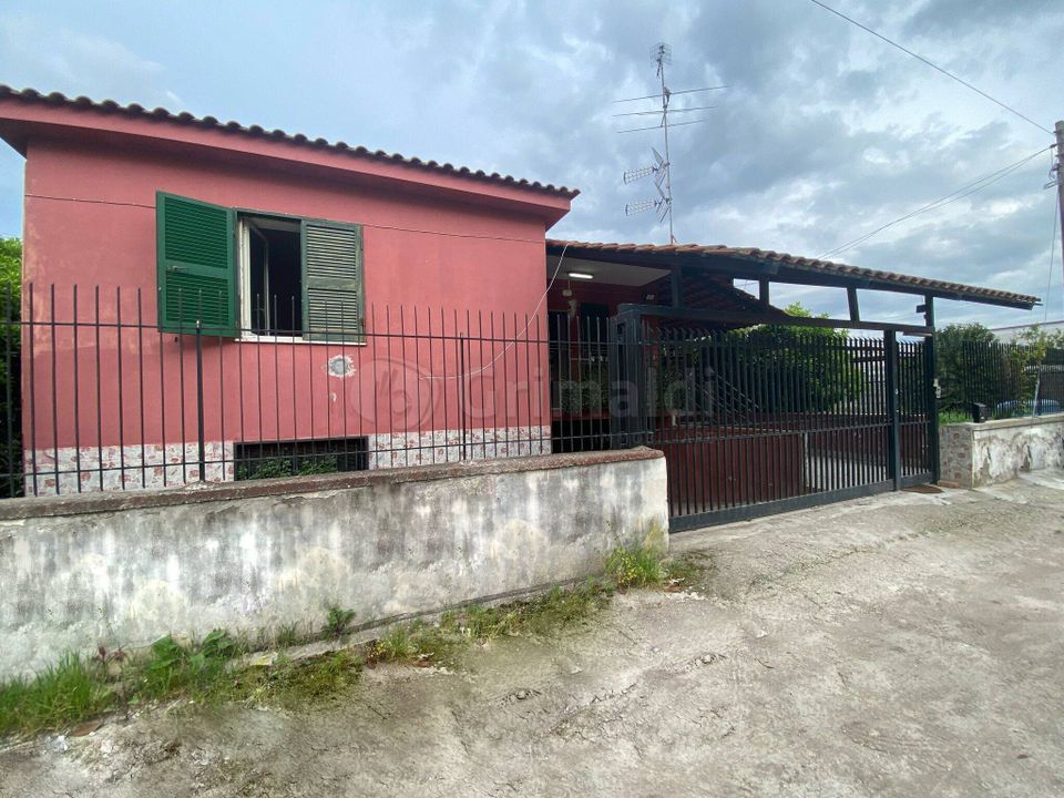 Villa a Giugliano in Campania, Naples - foto 2
