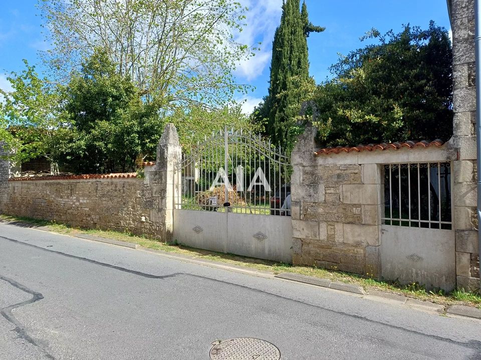 Herregård i Ruffec, Charente - bilde 1