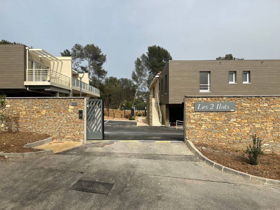 Lejlighed i La Ciotat, Bouches-du-Rhone - foto 2