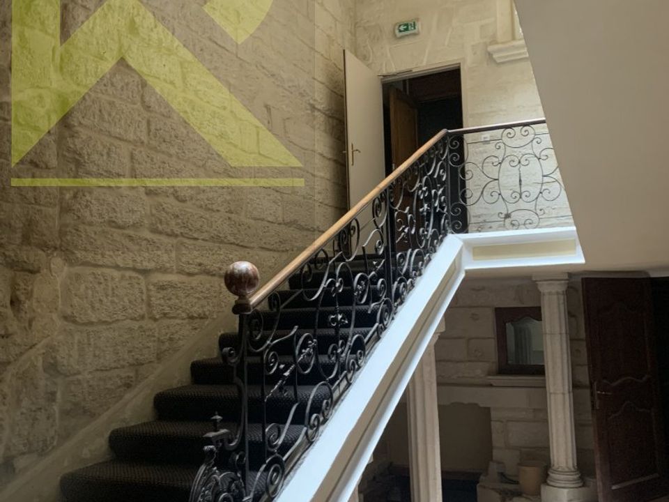 Erhvervsejendom i Avignon, Vaucluse - foto 1