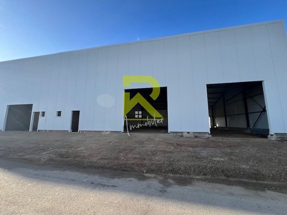 L'establiment comercial a Saint-Thibéry, Herault - foto 2
